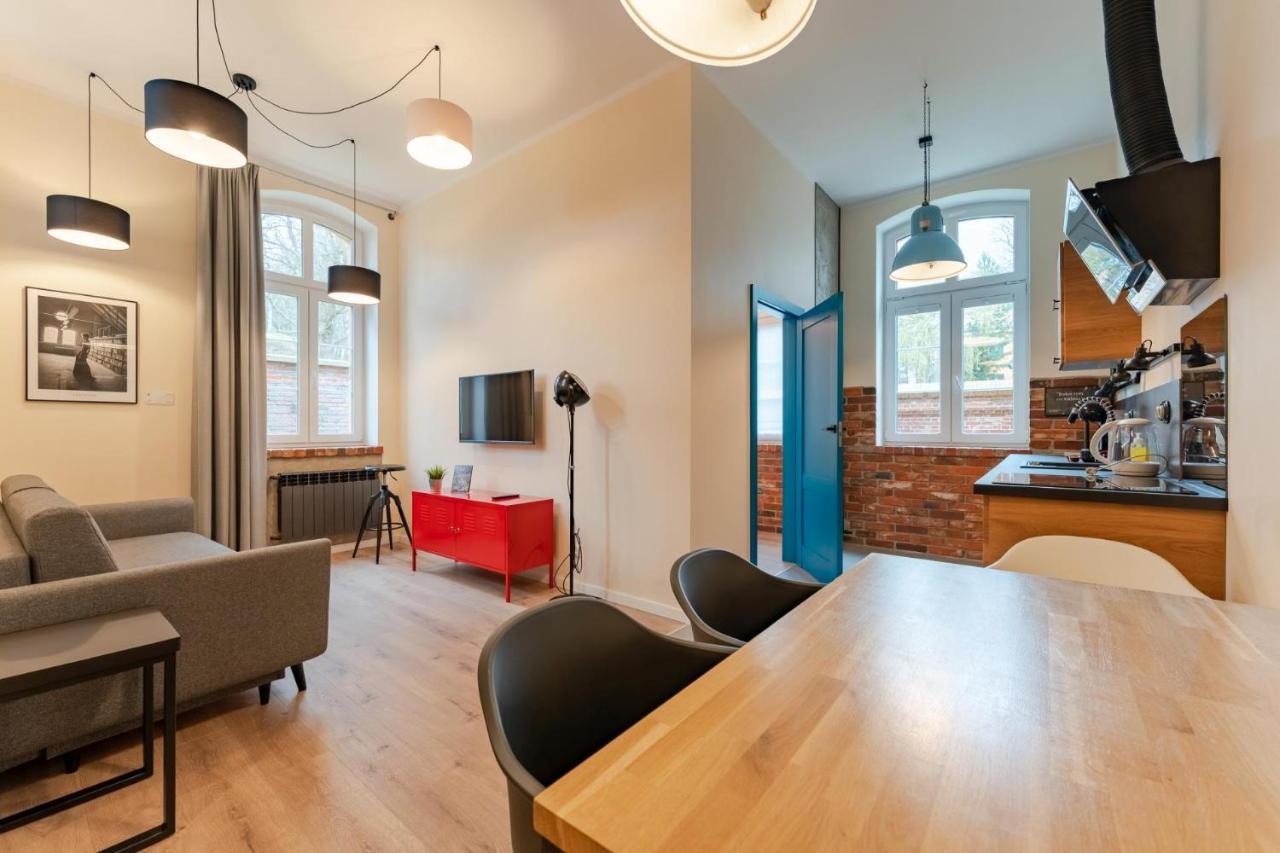 ילנייה גורה Apartament Foto Loft - Villa Vinci - Z Prywatnym Monitorowanym Parkingiem - Space Apart מראה חיצוני תמונה